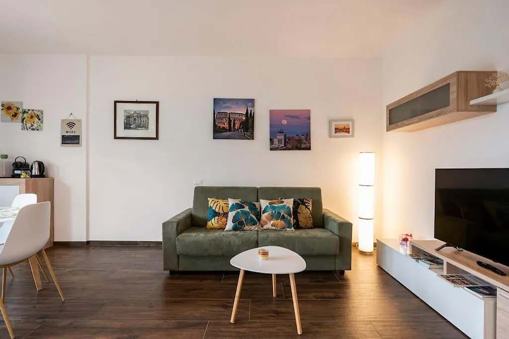 Soul Apartment In Rome, Vatican Museum