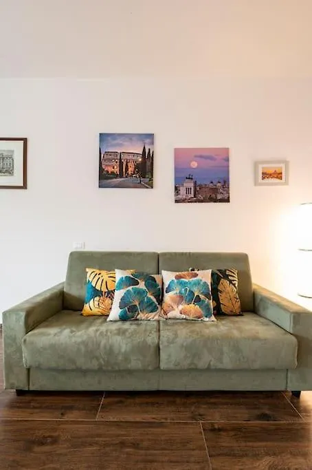 Soul Apartment In Rome, Vatican Museum