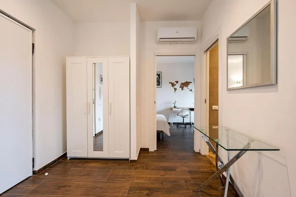 Soul Apartment In Rome, Vatican Museum